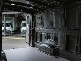 Volkswagen Crafter thumbnail 101