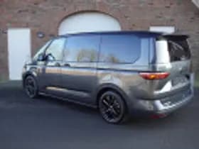 Volkswagen Multivan thumbnail 31