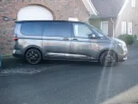 Volkswagen Multivan thumbnail 38