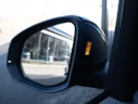 Volkswagen Multivan thumbnail 54