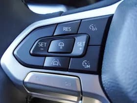 Volkswagen Amarok thumbnail 68