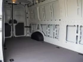 Volkswagen Crafter thumbnail 31