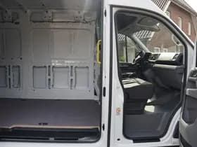 Volkswagen Crafter thumbnail 42