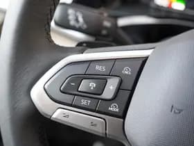 Volkswagen Multivan thumbnail 13