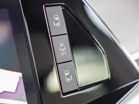 Volkswagen Multivan thumbnail 19