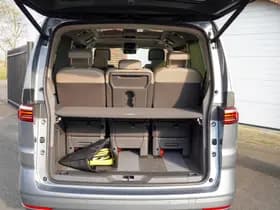 Volkswagen Multivan thumbnail 33