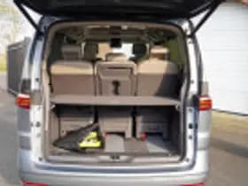 Volkswagen Multivan thumbnail 39