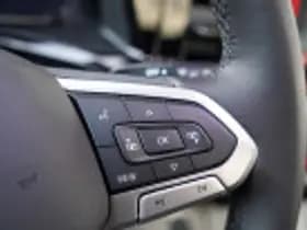 Volkswagen Multivan thumbnail 54