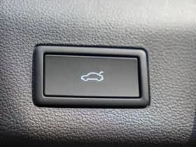 Volkswagen Multivan thumbnail 99