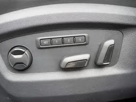 Volkswagen Multivan thumbnail 58