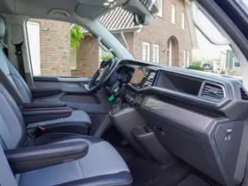 Volkswagen Caravelle thumbnail 23