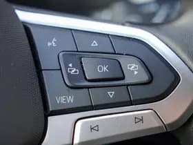 Volkswagen Caravelle thumbnail 27