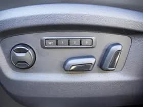 Volkswagen Caravelle thumbnail 34