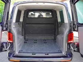 Volkswagen Caravelle thumbnail 39
