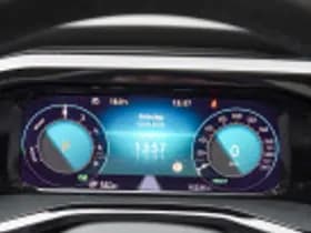 Volkswagen Multivan thumbnail 35