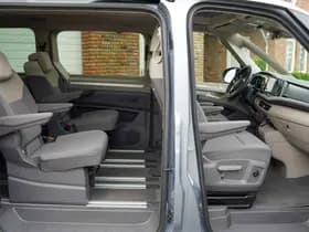 Volkswagen Multivan thumbnail 40