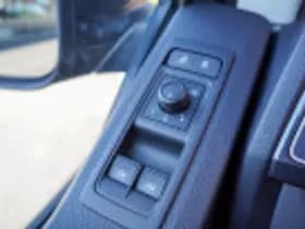 Volkswagen Transporter thumbnail 22