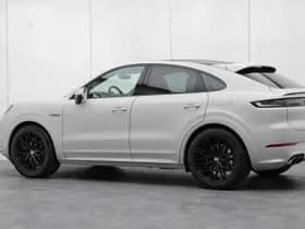 Porsche Cayenne thumbnail 34