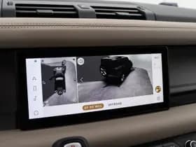 Land Rover Defender thumbnail 14