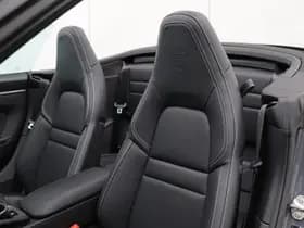 Porsche 911 thumbnail 10