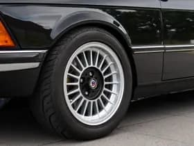 BMW 3-Serie thumbnail 5