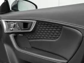 Jaguar F-Type thumbnail 18