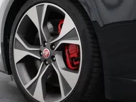 Jaguar F-Type thumbnail 7