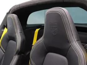 Porsche 911 thumbnail 14