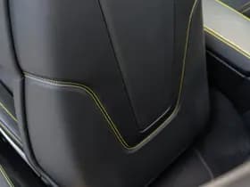 Porsche 911 thumbnail 16