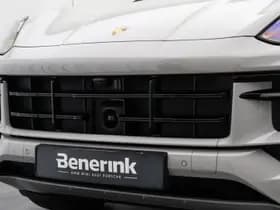 Porsche Cayenne thumbnail 25