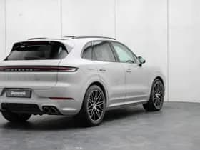 Porsche Cayenne thumbnail 4