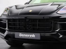 Porsche Cayenne thumbnail 26