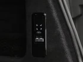 Land Rover Range Rover Sport thumbnail 25