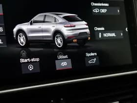 Porsche Cayenne thumbnail 19