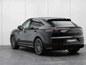 Porsche Cayenne thumbnail 3