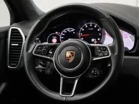 Porsche Cayenne thumbnail 31