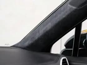 Porsche Cayenne thumbnail 42