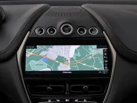 Aston Martin Dbx thumbnail 11