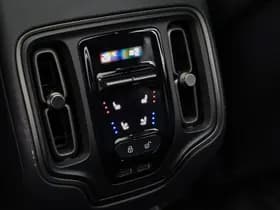 Aston Martin Dbx thumbnail 26