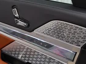 BMW 7-Serie thumbnail 13