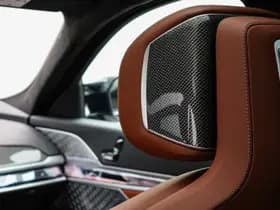 BMW 7-Serie thumbnail 27