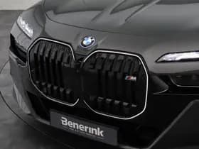 BMW 7-Serie thumbnail 28