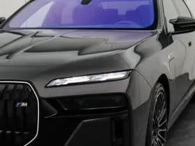 BMW 7-Serie thumbnail 29