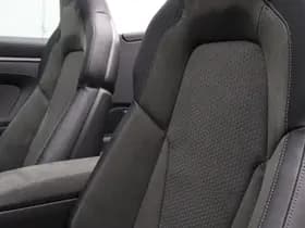 Porsche 911 thumbnail 12