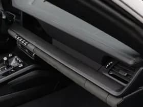 Porsche 911 thumbnail 23