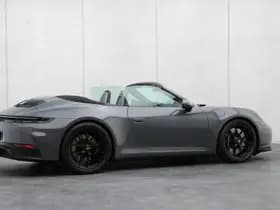 Porsche 911 thumbnail 30