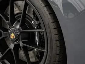 Porsche 911 thumbnail 7