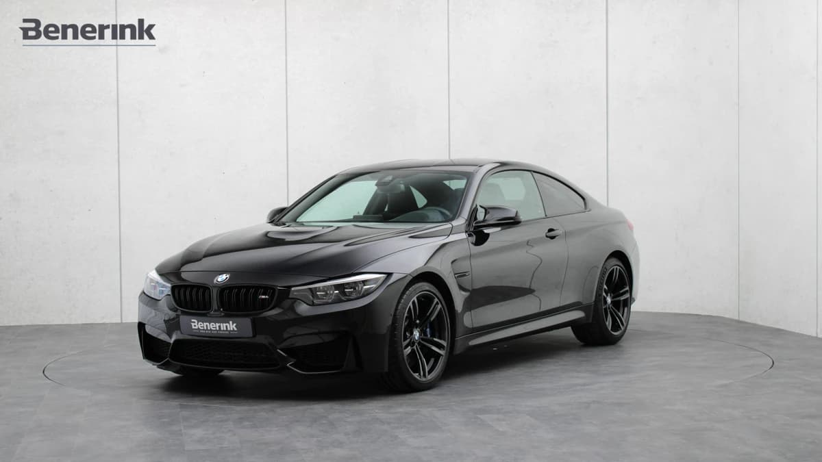BMW M4 — foto 1