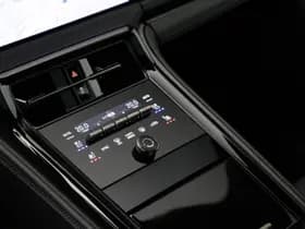 Porsche Panamera thumbnail 19