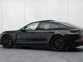 Porsche Panamera thumbnail 43